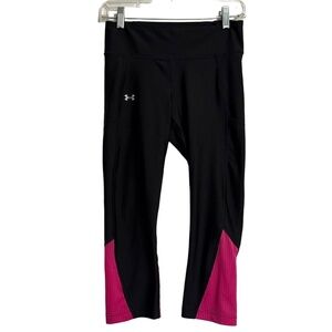 Under Armour Black Pink Capri Athletic Logo Performance‎ Stretch